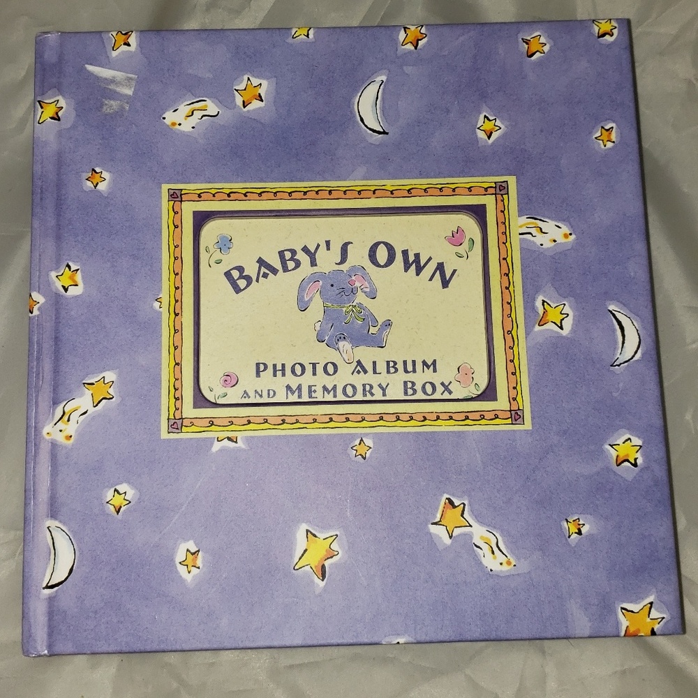 Baby's own photo album/memory box 1998